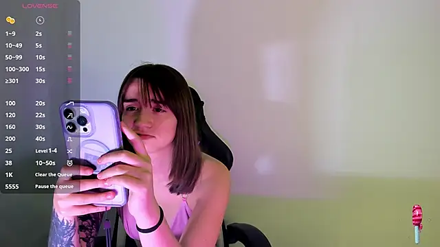  alicerosse2 online show from 12-19-24, 05:40