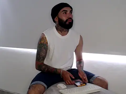 transgenderboy online show from 05-30-26, 04:26
