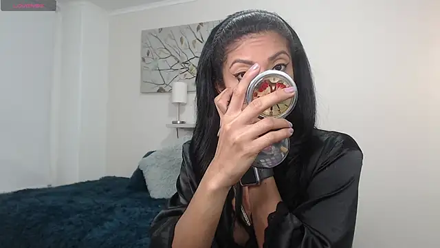 sofia perez    online show from 01-09-26, 08:21