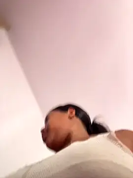 samanthaabloom online show from 12-19-25, 05:31