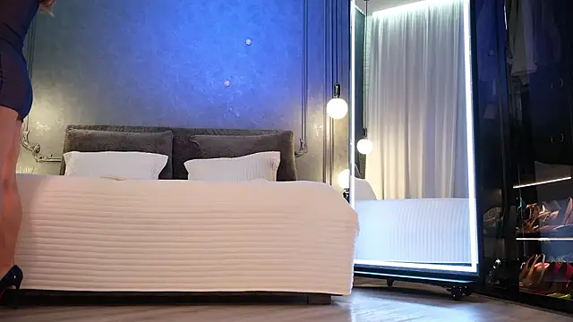 Rikka Moore online show from 03-07-26, 11:07