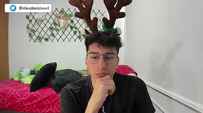 Jackson Careyy online show from 12-10-24, 06:38