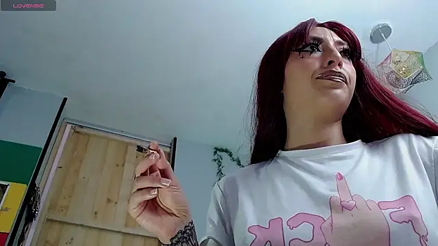 VickyJackson  online show from 02-12-25, 07:45