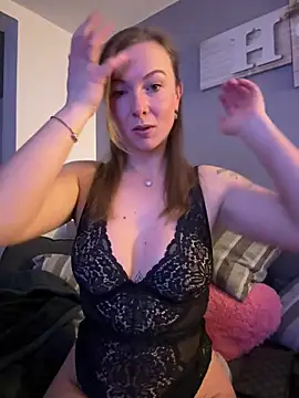 BunnyDiamond1 online show from 02-05-26, 08:13