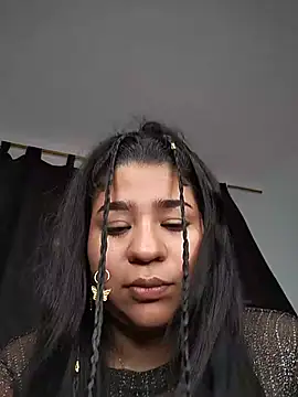 Yelly online show from 06-14-26, 02:24