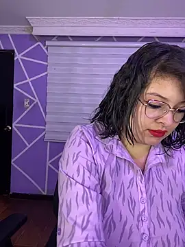 Snapshot of MiiaaJoness chatting on 06-04-26, 03:40 MiiaaJoness online show from 06-04-26, 03:40