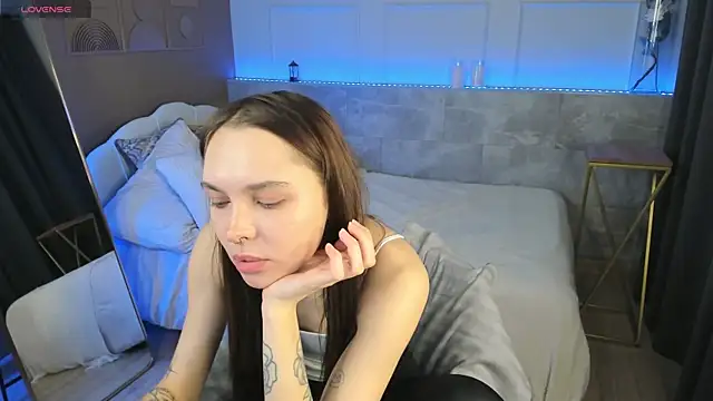 ChloeSunny online show from 04-26-26, 09:01