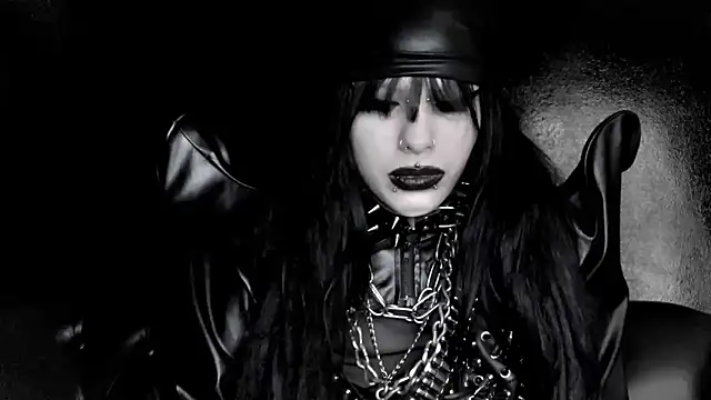 XXIOUX online show from 03-26-26, 03:17