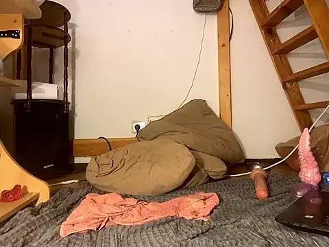 AnitaGape online show from 12-01-24, 04:29