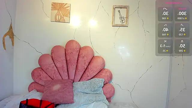 NiickyJones online show from 03-09-26, 05:11