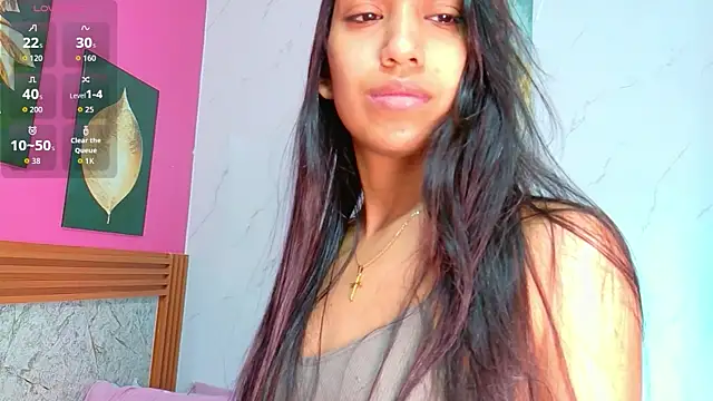 Snapshot of littlee_emilyy_ chatting on 06-25-26, 01:15 littlee emilyy online show from 06-25-26, 01:15