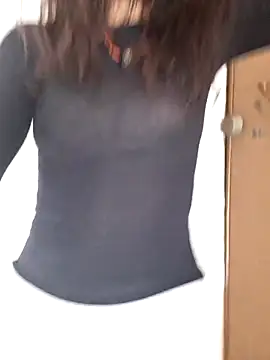 Snapshot of Silvia_Zeno chatting on 03-22-26, 10:29 Silvia Zeno online show from 03-22-26, 10:29