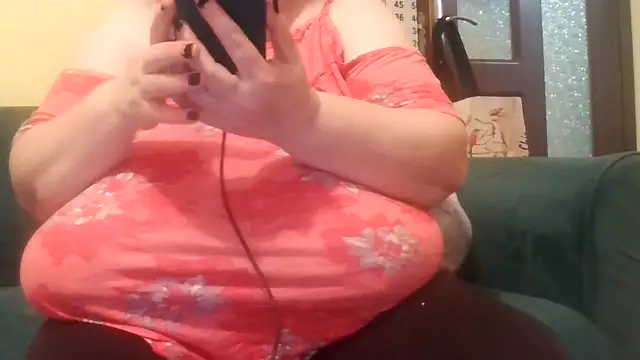 Nataliesbestjuggs online show from 03-22-26, 05:27