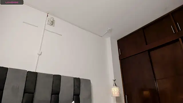 eileen tanihara online show from 02-18-25, 04:37