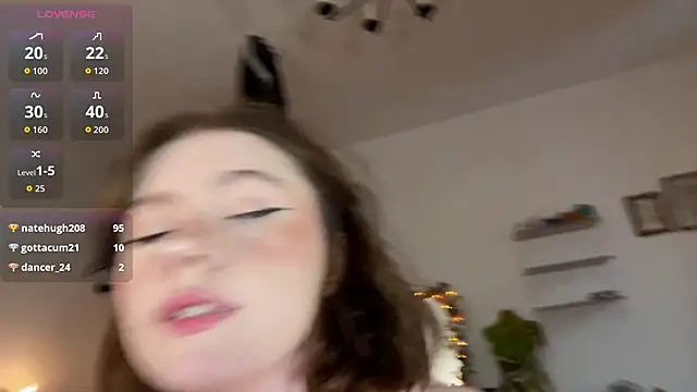 Snapshot of sunshine_lina chatting on 07-02-26, 06:19 sunshine lina online show from 07-02-26, 06:19
