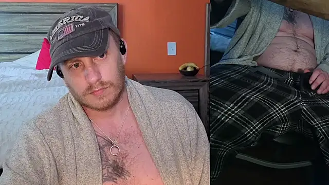 Snapshot of Hydro-Blastz chatting on 02-12-26, 09:10 Hydro-Blastz online show from 02-12-26, 09:10