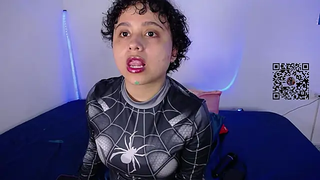 lou cute online show from 02-12-26, 02:50