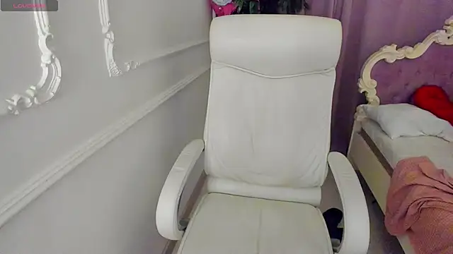 Lily Marlin online show from 06-05-26, 02:40