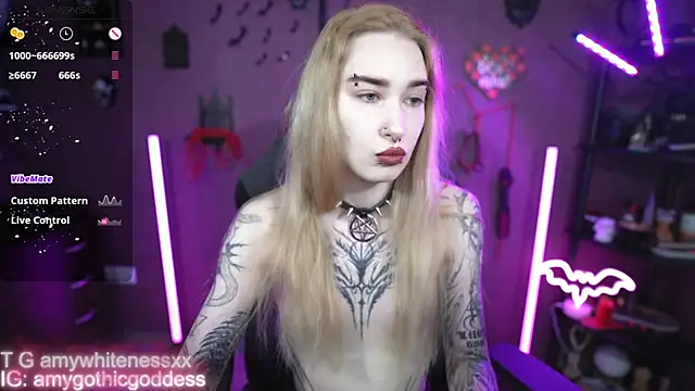 amywhitenessxx online show from 06-13-26, 04:38