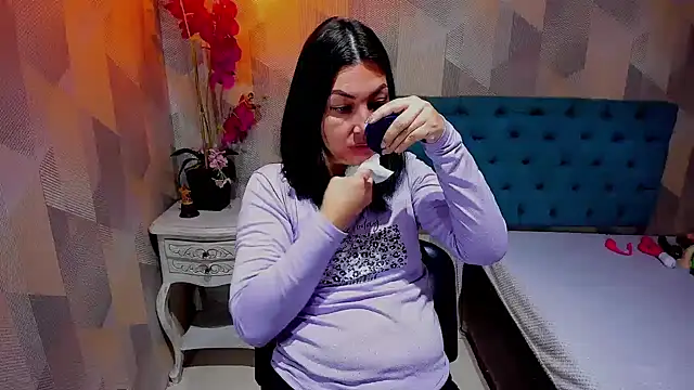 AdaFawxx online show from 01-18-26, 04:27