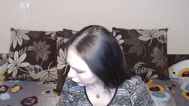 Nika Shiny online show from 04-22-26, 02:14