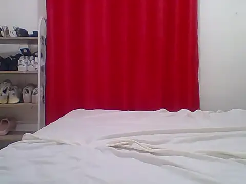 Snapshot of sexy__candyy chatting on 05-05-26, 07:00 sexy candyy online show from 05-05-26, 07:00