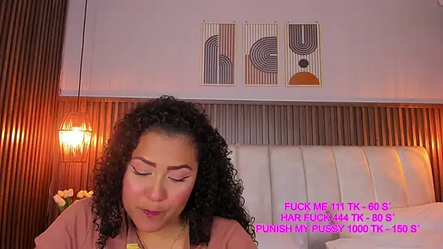 Snapshot of Ashleyy23x chatting on 06-17-26, 07:37 Ashleyy23x online show from 06-17-26, 07:37