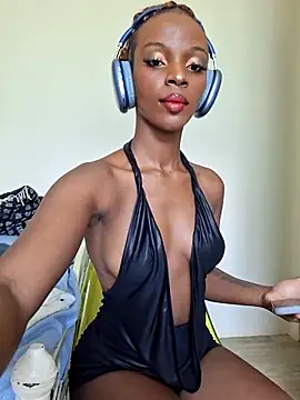 Kamdollie online show from 03-27-26, 08:59