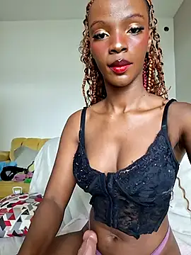 Snapshot of Kamdollie chatting on 07-19-26, 06:39 Kamdollie online show from 07-19-26, 06:39