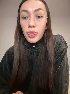 Snapshot of MichelleFerry_ chatting on 02-23-26, 05:27 MichelleFerry online show from 02-23-26, 05:27