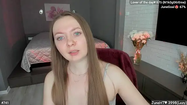 Snapshot of LizaGost chatting on 06-27-26, 12:22 LizaGost online show from 06-27-26, 12:22