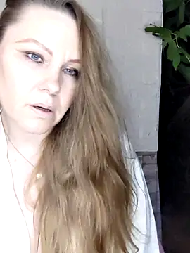 SexyMichellexo online show from 05-26-26, 08:16