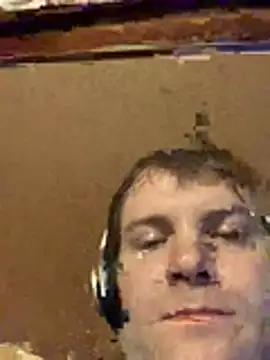 slutboy42000 online show from 04-05-26, 07:11