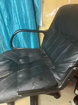 Snapshot of TiltedTen chatting on 12-09-24, 05:29 TiltedTen online show from 12-09-24, 05:29