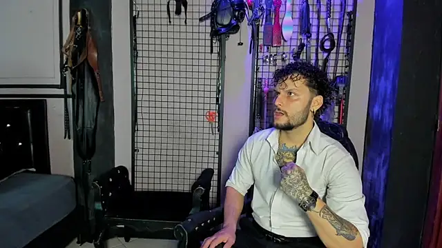 Twisted Fantasy online show from 04-14-26, 03:01