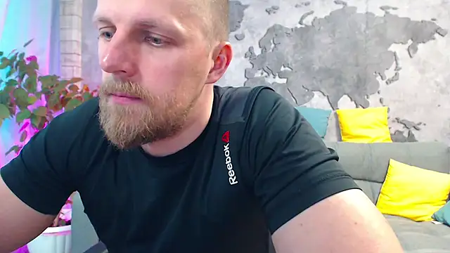Snapshot of VikingChrisss chatting on 06-28-26, 10:32 VikingChrisss online show from 06-28-26, 10:32