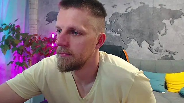 Snapshot of VikingChrisss chatting on 07-08-26, 10:53 VikingChrisss online show from 07-08-26, 10:53