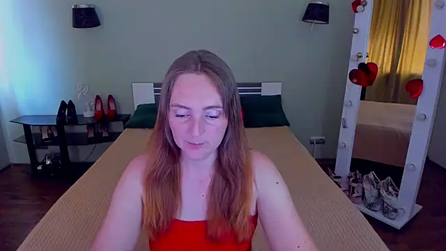 Snapshot of MagicEyess chatting on 06-19-26, 08:29 MagicEyess online show from 06-19-26, 08:29