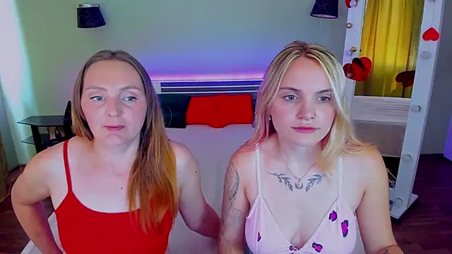 Snapshot of MagicEyess chatting on 07-19-26, 09:35 MagicEyess online show from 07-19-26, 09:35