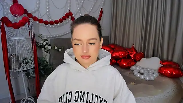 MiracleCurly online show from 03-05-26, 06:04