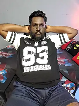 Rayansmith  online show from 01-10-26, 03:08