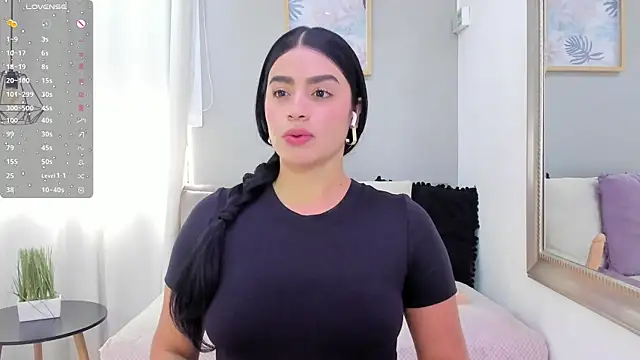 Snapshot of Paula_Desousa chatting on 03-26-26, 04:34 Paula Desousa online show from 03-26-26, 04:34