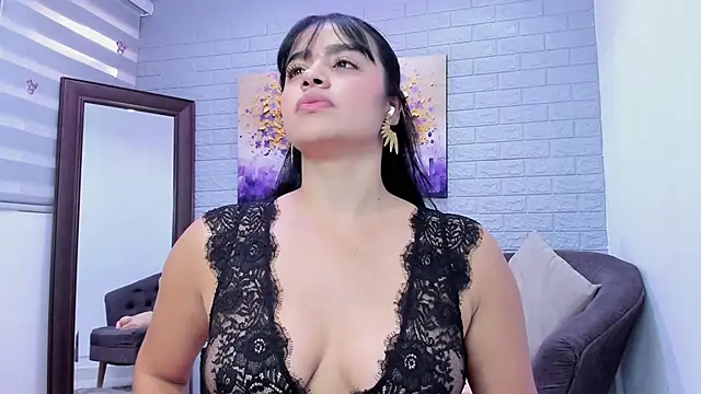 Snapshot of Paula_Desousa chatting on 04-12-26, 04:56 Paula Desousa online show from 04-12-26, 04:56