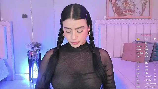 Paula Desousa online show from 05-20-26, 07:31
