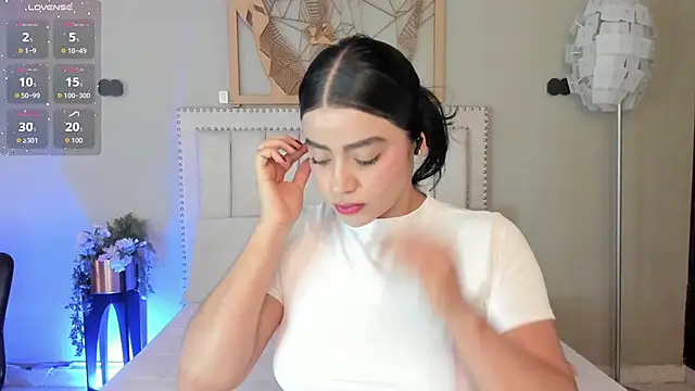 Snapshot of Paula_Desousa chatting on 06-16-26, 07:49 Paula Desousa online show from 06-16-26, 07:49