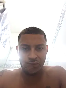 Snapshot of emrehliug12 chatting on 03-12-25, 01:08 emrehliug12 online show from 03-12-25, 01:08