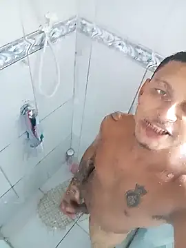 Snapshot of emrehliug12 chatting on 03-04-26, 07:53 emrehliug12 online show from 03-04-26, 07:53