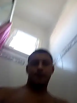 Snapshot of emrehliug12 chatting on 03-14-26, 04:45 emrehliug12 online show from 03-14-26, 04:45