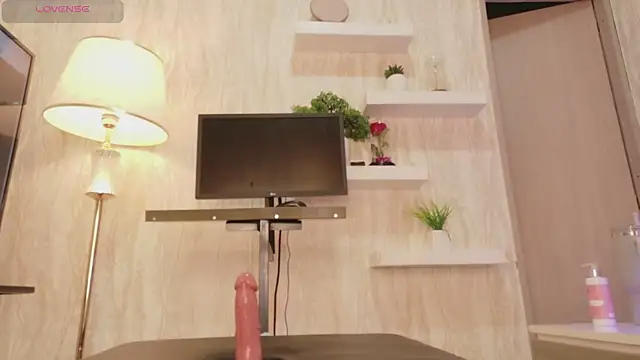 SussyRoss online show from 03-03-26, 04:02