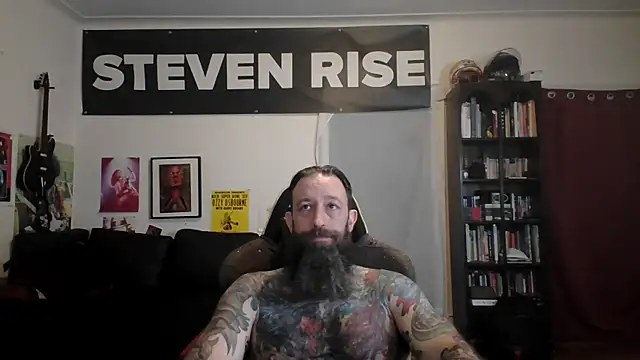 Snapshot of StevenRiseNYC chatting on 05-09-26, 12:10 StevenRiseNYC online show from 05-09-26, 12:10